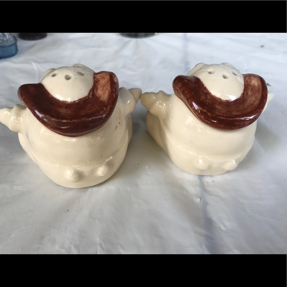Humpty Dumpty type character Salt&Pepper shakers - Picture 5 of 8